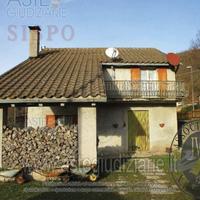 Villa o villino Sellano [A4311839]