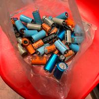 Condensatori elettrolitici assiali