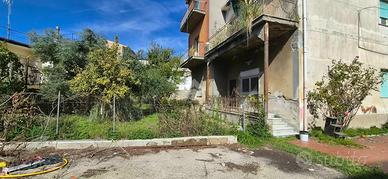 CASA INDIPENDENTE A MONTESARCHIO
