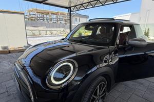 mini cooper anno 2024