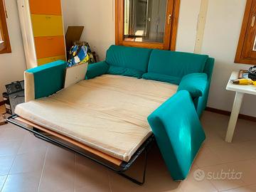 DIVANO LETTO 
