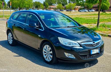 OPEL ASTRA SW 1.7CC OK NEOPATENTATI GARANZIA 12 ME