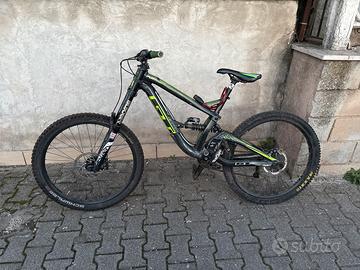 bici downhill