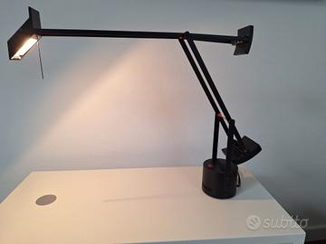 Lampada Artemide Tizio originale – Richard Sapper 