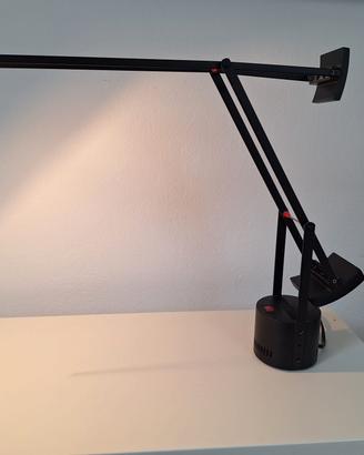 Lampada Artemide Tizio originale – Richard Sapper 