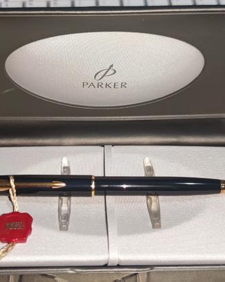 Penna Parker Sonnet nera laccata