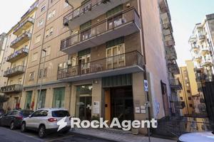 Immobile di 140 m² con 4 locali a Catanzaro