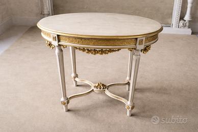 Tavolo rotondo stile Luigi XVI