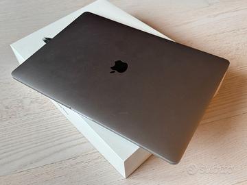 MacBook Pro 15'' Late 2016 16GB