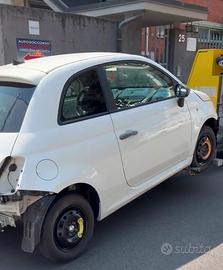 Fiat 500 1.2 benzina 2018 ricambi/motore 33.000km