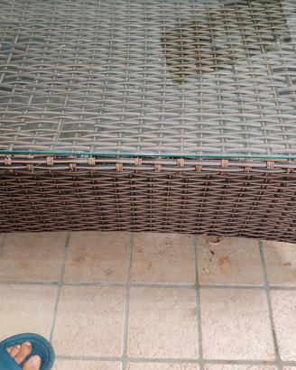 Tavolino in vetro in rattan 