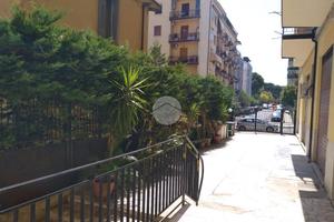 3 LOCALI A COSENZA
