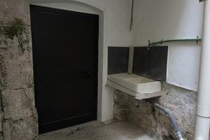Cantina/ possibile bilocale a Carrara