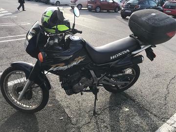 Honda NX 650 Dominator - 1998