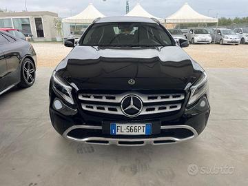 MERCEDES - Classe GLA - GLA 200 d Automatic 4Matic