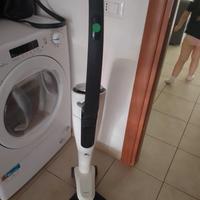 aspirapolvere folletto 
