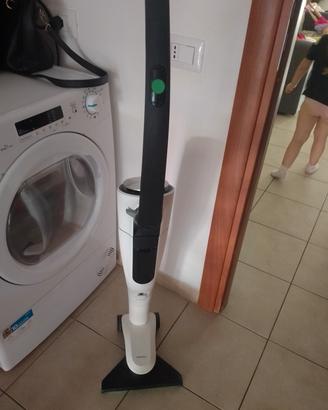 aspirapolvere folletto 