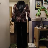 completo giacca e pantaloni 