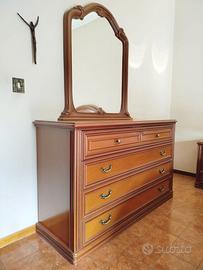 Cassettiera con specchio