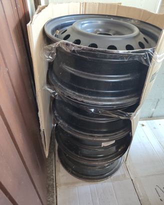 Cerchio in ferro Toyota Yaris