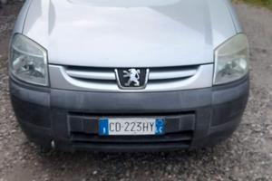 AUTOCARRO PEUGEOT GCRHYB