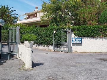 Ampio appartamento 400 mt dal mare