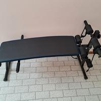 Panca per allenamento con accessori 