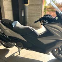 Kymco AK 550 - 2018 solo 6000 KM