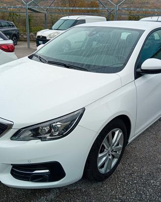 Peugeot 308 BlueHDi 130 S&S SW Business