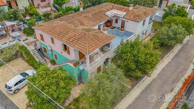 5 LOCALI A SAN TEODORO