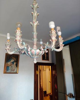 lampadario vintage in porcellana 