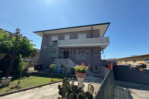 Appartamento a Oppeano (VR)