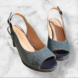 Sandalo tacco décolleté spuntate