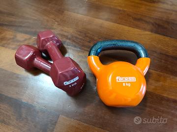 MANUBRI kg 3 e KETTLEBELL kg 8