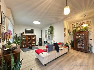 PORZIONE DI BIFAMILIARE ORIZZONTALE TUTTA AL PIANO