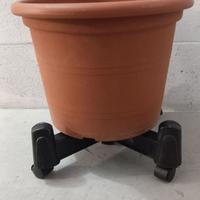 Supporto porta vaso con ruote