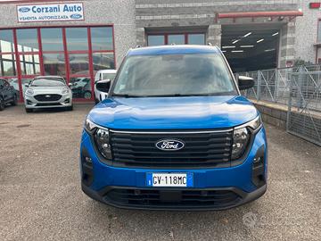 Ford Tourneo Courier 1.0 EcoBoost Titanium