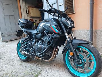Yamaha mt-07