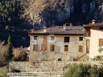 RUSTICO A BRENTINO BELLUNO