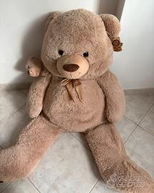 Peluche orso gigante 130 cm con cartellino. NUOVO.