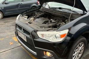 Mitshubishi Asx del 2011 per pezzi di ricambio.