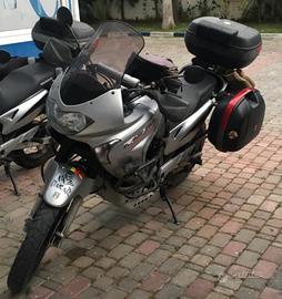 Moto transalp 650