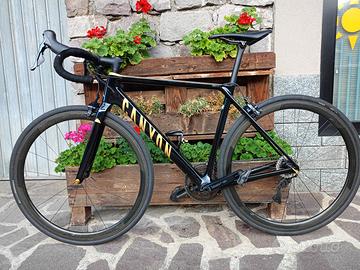 BICI DA CORSA CANYON