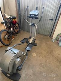 Ellittica technogym