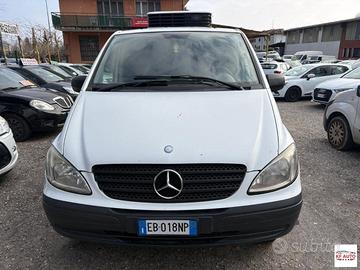 Mercedes Vito-isotermico-4x4-autom