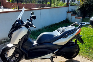 Yamaha xmax 300 2017