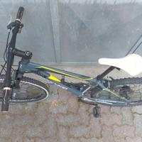 MTB Torpado 26" – Cambio Shimano 3x7, 100€