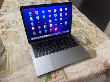 Macbook Pro 13” TouchBar a prezzo trattabile