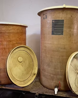 Serbatoio botte in vetroresina 300 litri