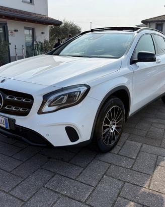 Mercedes-benz GLA 180 Business